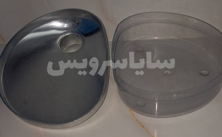 سینی چرخگوشت و درب روی سینی